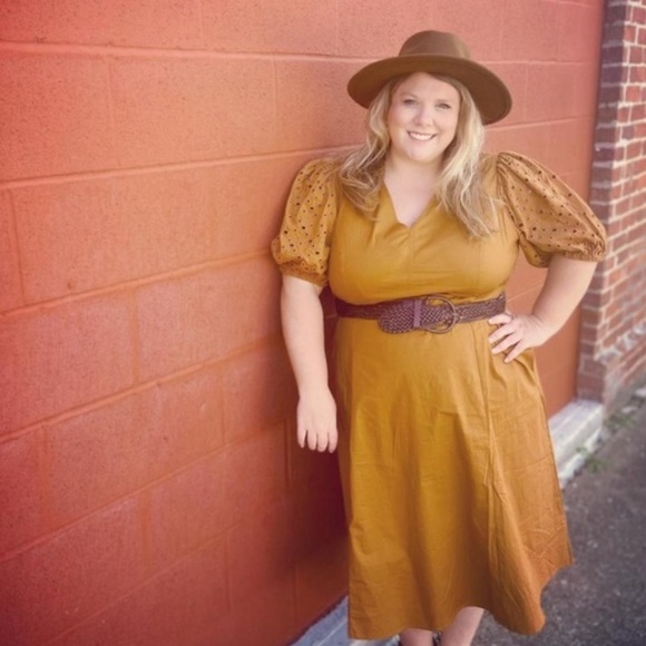 Ava & Viv Dresses & Skirts - Ava & Viv brown puff sleeve eyelet midi dress 3X